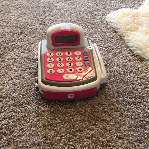 Meet your Posher, Sarah - Picture 1 of 1